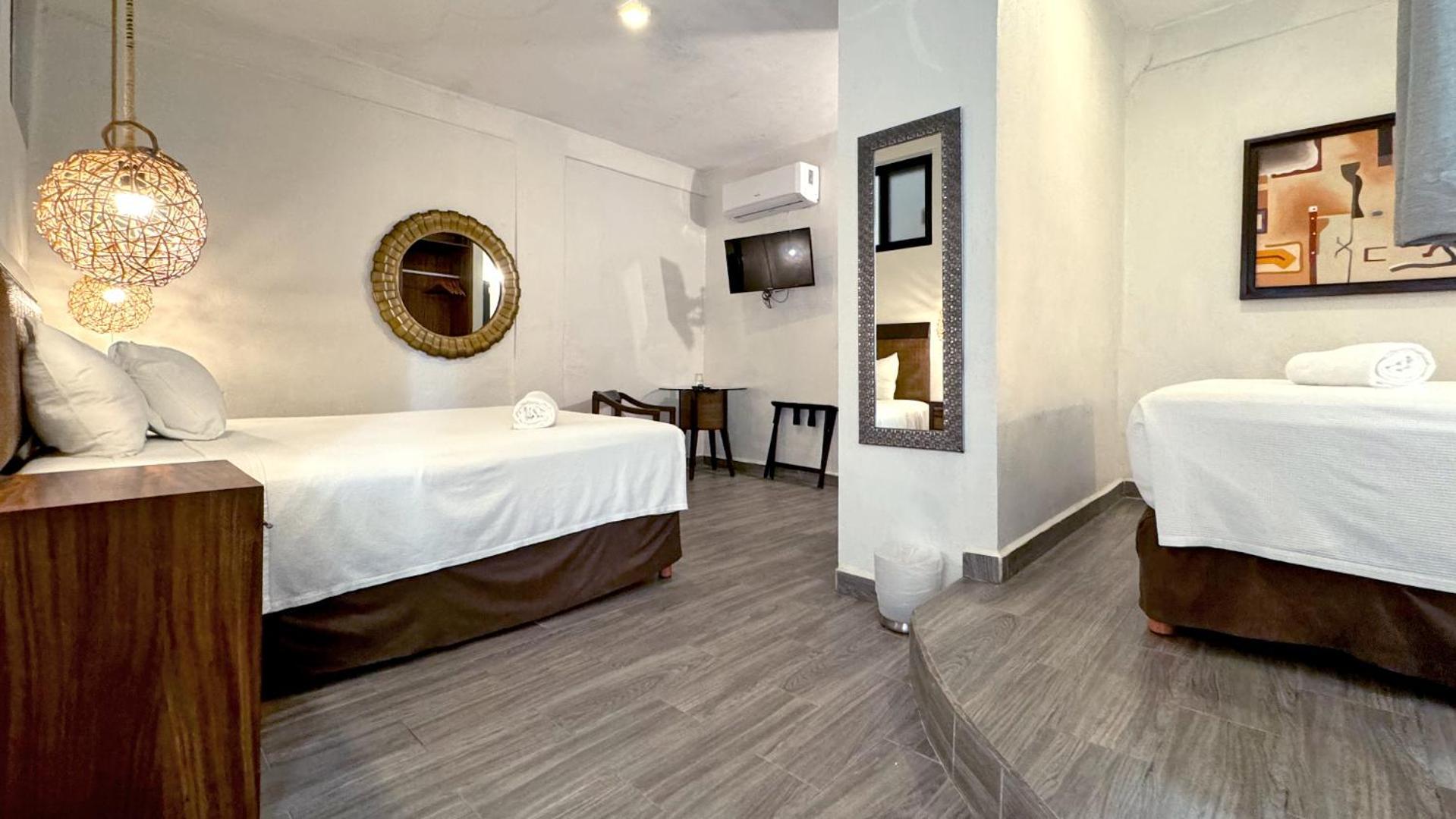 Siesta Fiesta Hotel Adults Only - 5Th Avenue Playa del Carmen Room photo